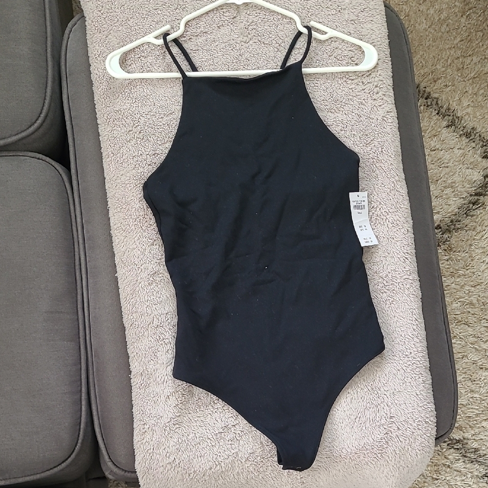 Abercrombie Black Bodysuit NWT Size Small Open Back Silver Ring Keyhole